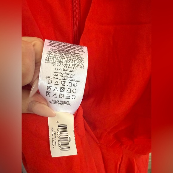 BCBGMAXAZRIA “Callie” Ruffle Wrap Gown – Size 4 – Bittersweet Red - Picture 7 of 8